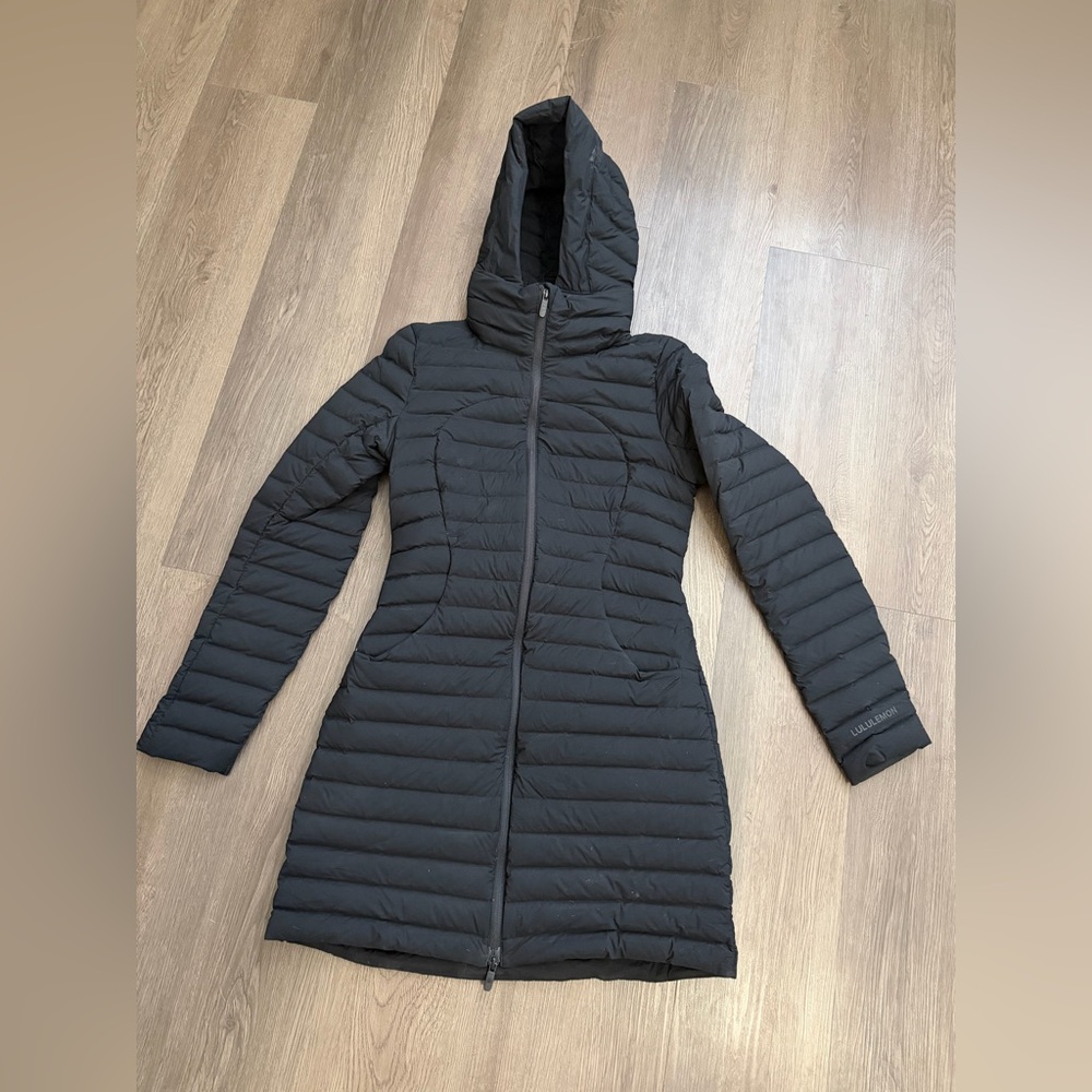 lululemon athletica Long Quilted Hooded Puffer Coat in Black
